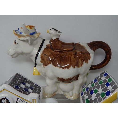 564 - Collection of Novelty Tea Pots Including Examples by Wade (9)