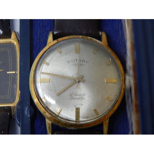 19 - 4 x Gentleman's & Ladies Wristwatches.