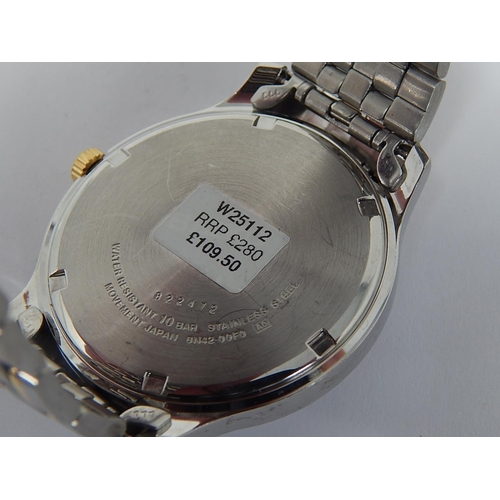 24 - Gentleman's Seiko Wristwatch with Date Aperture: Working When Catalogued.