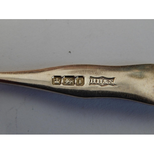 70 - Set of 6 Silver Spoons in Fitted Case: Hallmarked Sheffield 1903 by Henry Hobson & Sons.