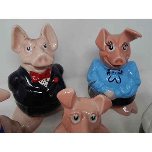 610 - Wade: Nat West Pigs Money Boxes with Original Stoppers (5)