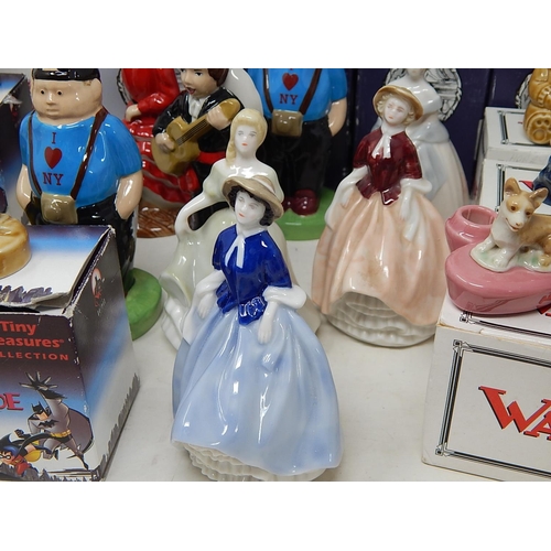 630 - WADE: Large Quantity of Boxed Figures (lot)