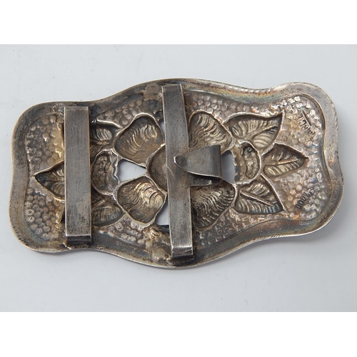 110 - Oriental White Metal Buckle Marked 1000 together with a large pendant necklace.