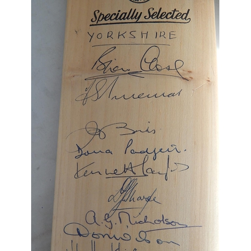 518 - CRICKET INTEREST: Rare Opportunity to purchase this Vintage Gray-Nicholls Cricket Bat Hand Signed by... 