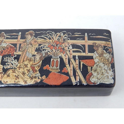 700 - C19th Japanese Lacquered Scribes/Pen Box: The Hinged Lid with a Figural Scene: Measuring 20cm wide