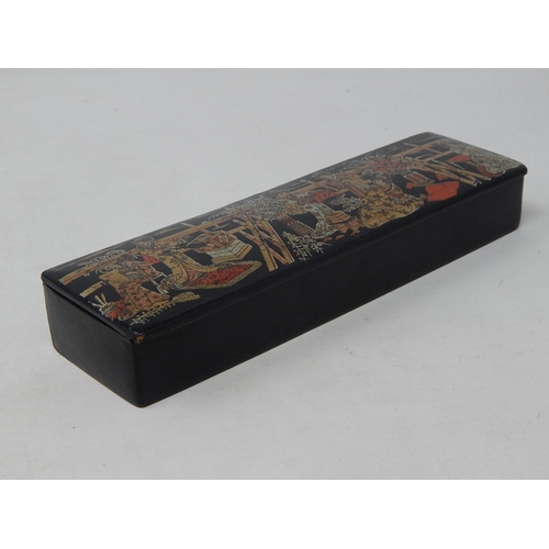 700 - C19th Japanese Lacquered Scribes/Pen Box: The Hinged Lid with a Figural Scene: Measuring 20cm wide