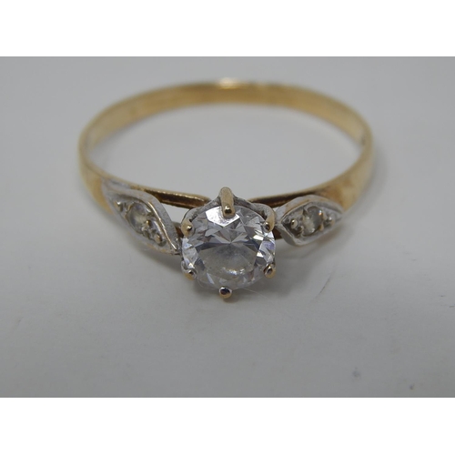 142 - 2 x 9ct gold rings 2157