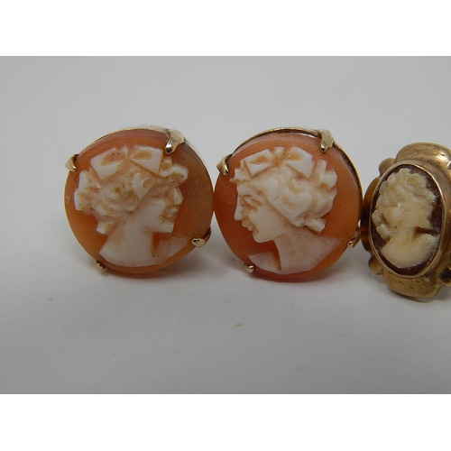 159 - 2 x Pairs of 9ct gold vintage cameo earrings: 8386