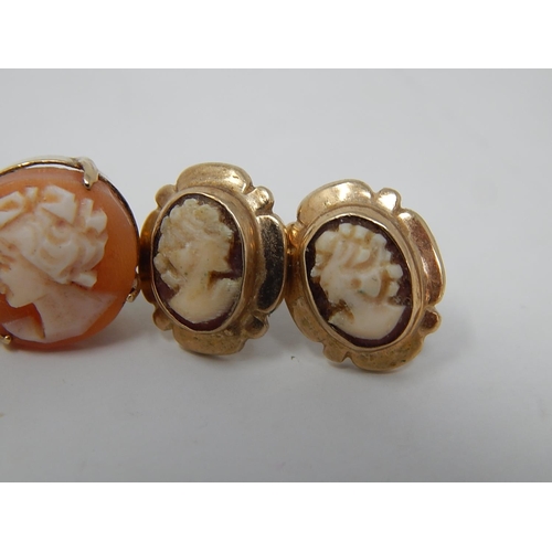 159 - 2 x Pairs of 9ct gold vintage cameo earrings: 8386