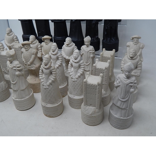 650 - Beneagles Scotch Whisky Porcelain Chess Pieces: Some with Whisky: (39)