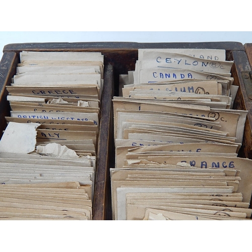 983 - Old Collection of GB & World Coinage: All Identified in Brown Envelopes within wooden case.