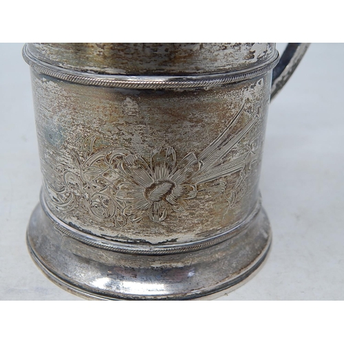 228 - Late C19th Russian Silver Glass Holder: Measures 10.5cm high to top of handle: Weight 195g