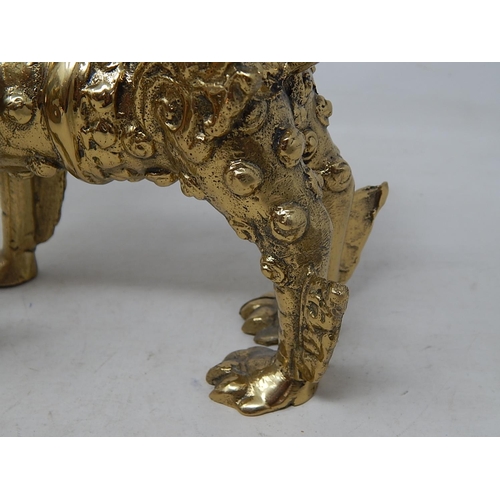 673 - Cast Brass Temple Dog: Measuring 20.5cm high x 21cm wide