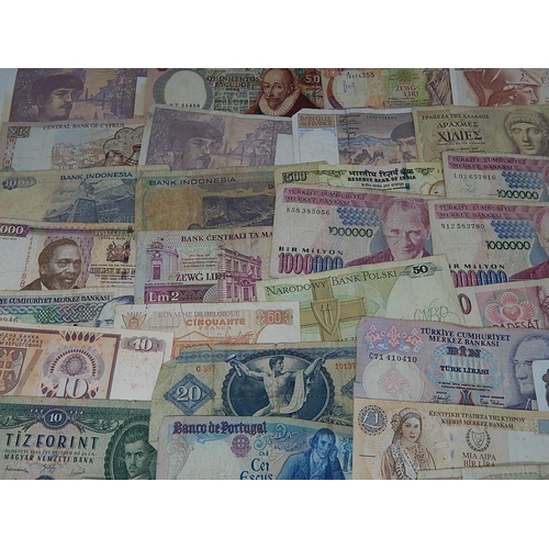 783 - World Banknotes from a Private Collection.