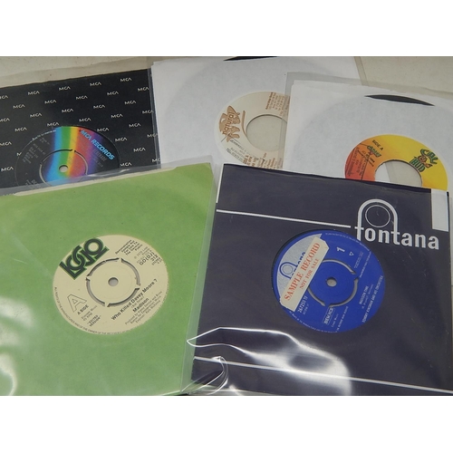 683 - A collection of 100 45rpm singles all housed in plastic sleeves and in great condition these singles... 