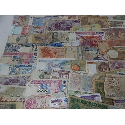 792 - World Banknotes From a Private Collection.