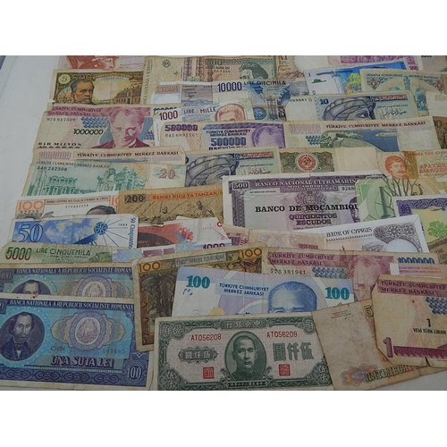 794 - World Banknotes From a Private Collection.