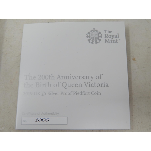 944 - The 200th Anniversary of the Birth of Queen Victoria 2019 UK £5 Silver Proof PIEDFORT Coin about as ... 