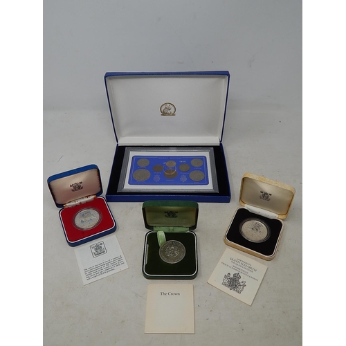 959 - GB Silver Proof Crowns 1972, 1977 and 1980; GB Coin set 1955 in hard plastic case