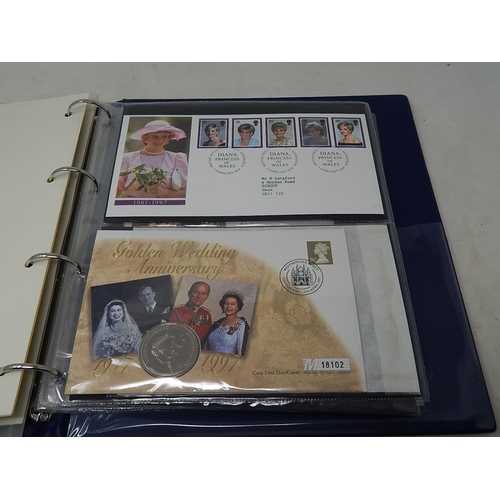 970 - The Royal Family collection of Coin Covers, etc housed in collector's album, noted 6 x £5 coin cover... 