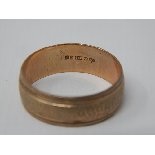 286 - 9ct Yellow Gold Wedding Band: Ring Size R/S: Weight 3.4g