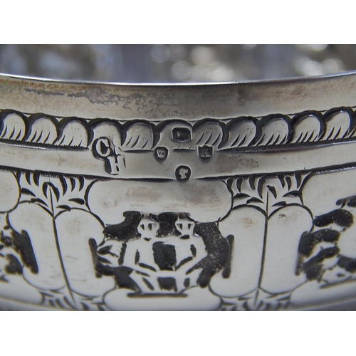 294 - Victorian Silver Zodiac Bowl: Hallmarked London 1885 by Charles Stuart Harris: Weight 47g