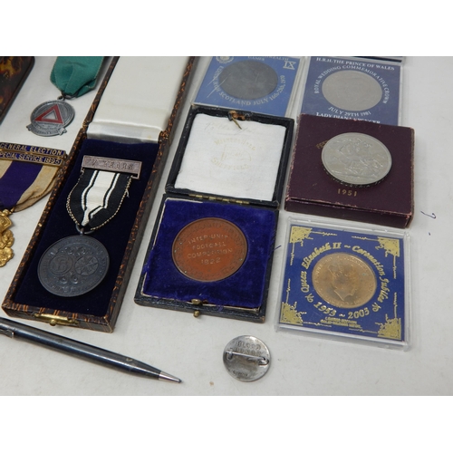 17 - Quantity of Coins, Medals Including a General Election Special Service 1895 Medal, Some Silver etc