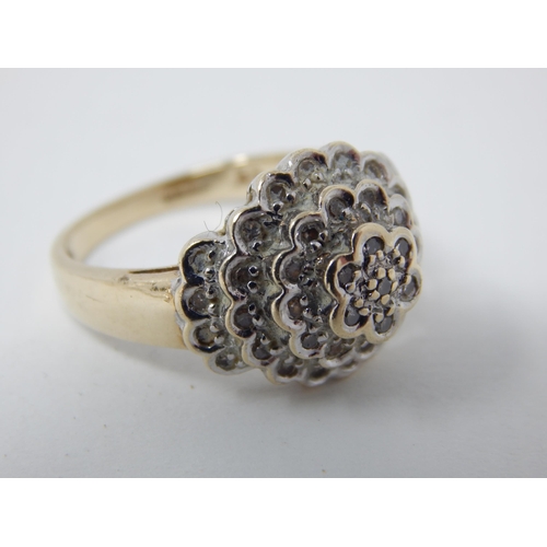 31 - 9ct Yellow Gold & Diamond Cluster Ring Set with 0.50cts of Diamonds: Size N: Weight 4.4g