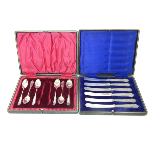 41 - Set of Six Hallmarked Silver Teaspoons together with a set of six silver handled tea knives in origi... 