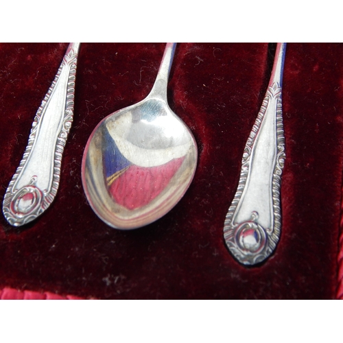41 - Set of Six Hallmarked Silver Teaspoons together with a set of six silver handled tea knives in origi... 