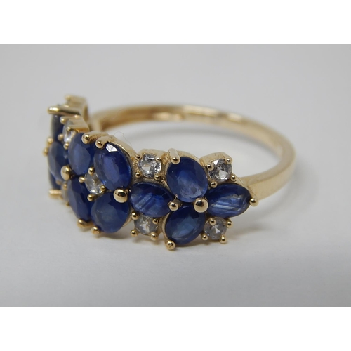 47 - 9ct Yellow Gold Ring Set with 2.75cts of Sapphires & 0.50cts of White Zircons: Ring Size N/O