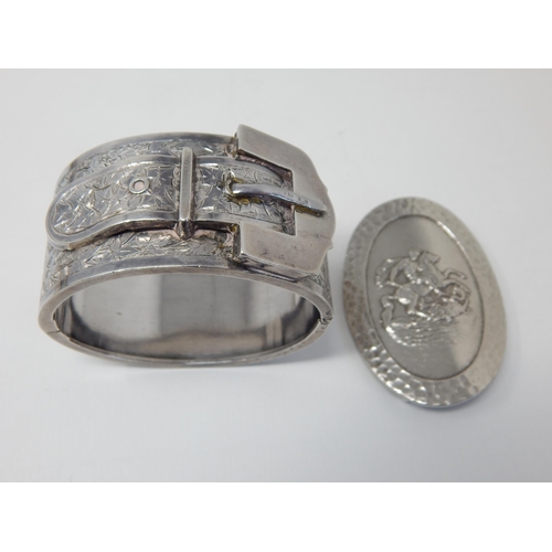 52 - Cast Silver Buckle Depicting George & The Dragon: Hallmarked Birmingham 1988 together with a large w... 