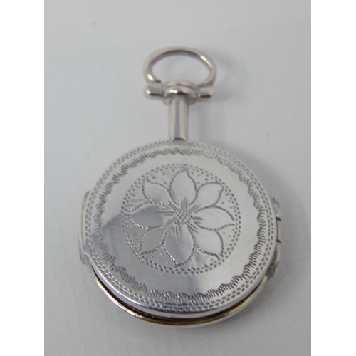 23Y - George III Silver Pendant Vinaigrette with Bright Cut Decoration: Hallmarked Birmingham 1813 by Lea ... 
