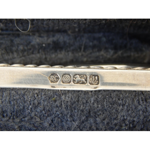 24K - Two Silver Fronted Easel Backed Desk Clocks: Hallmarked Sheffield 1994/1995 by Richard Carr