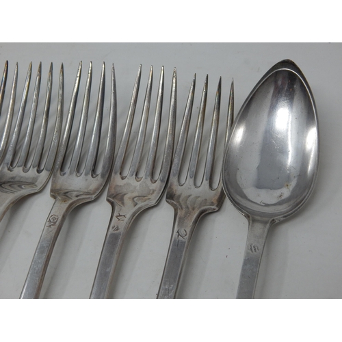 343 - 6x French Silver Hallmarked Dinner Forks together with 6x French Silver Hallmarked tablespoons. Weig... 