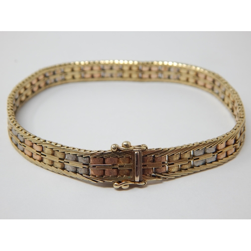 348 - 9ct Three Colour Gold Bracelet: Length 20cm: Weight 15.9g