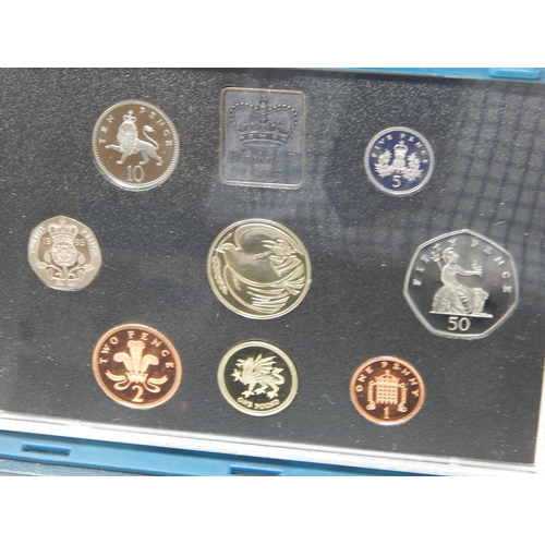 94 - UK Proof Sets 1986, 1987, 1990, 1991, 1995 all about as struck and housed in blue Royal Mint cases o... 