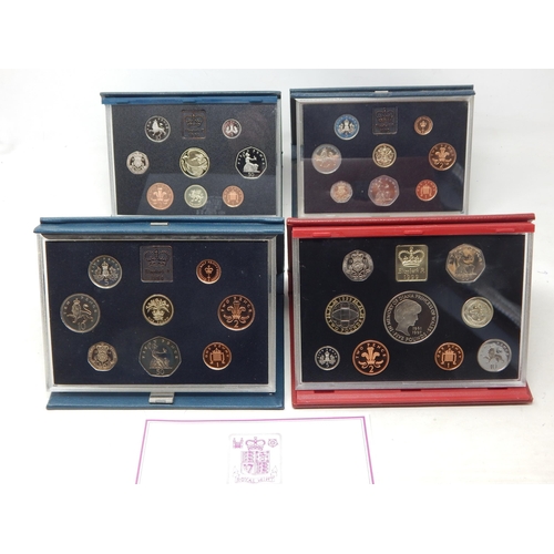 71 - UK De-Luxe Proof Set 1999; Standard Proof Sets 1983, 1984, 1995 all practically as struck and housed... 