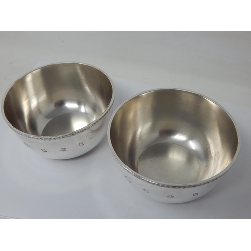 369 - A Pair of Silver Sugar Bowls Hallmarked London 1977 by A Haviland-Nye: Combined weight 332g