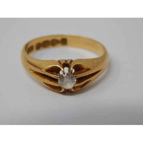 377 - 18ct Yellow Gold Ring: Size N