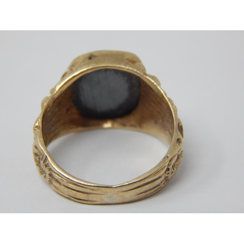 381 - 9ct Yellow Gold Ring Set with an Intaglio Depicting a Roman Warriors Head: Ring Size L. Gross weight... 