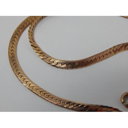 386 - 9ct Yellow Gold Flat Link Chain: Measuring 40cm Weight 7g: Clasp A/F