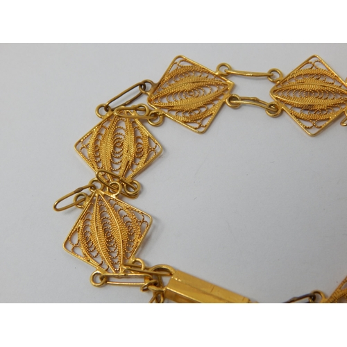 408 - 18ct Yellow Gold Bracelet with Tag 