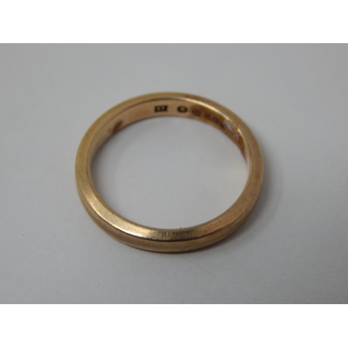 417 - 9ct Yellow Gold Wedding Band: Weight 2.1g: Size H