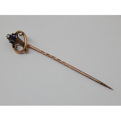 428 - 9ct Yellow Gold Tie Pin.