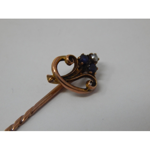 428 - 9ct Yellow Gold Tie Pin.