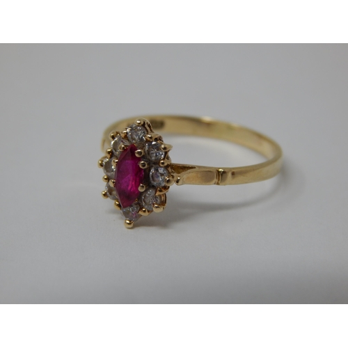 442 - 14ct Yellow Gold Ring Set with Pink & White Sapphires: Size K