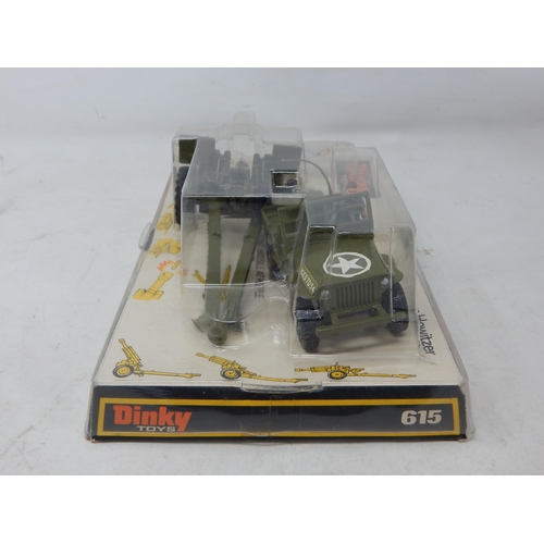 404 - DINKY TOYS: 615 U.S Jeep with 105mm Howitzer