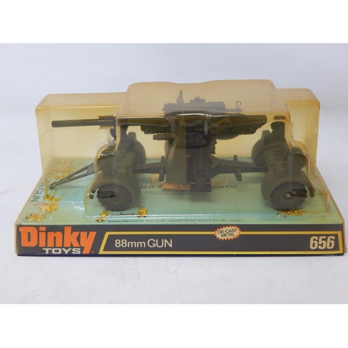 405 - DINKY TOYS: 656 88mm Gun