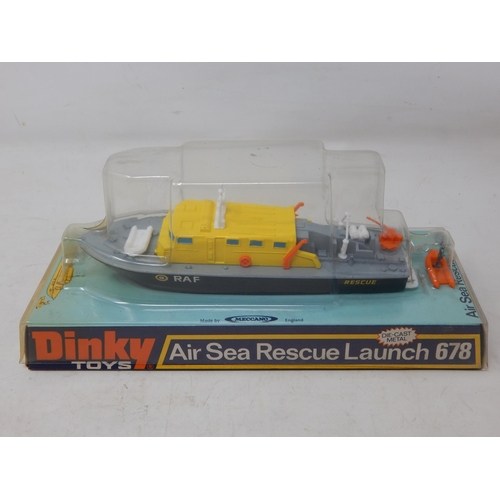 409 - DINKY TOYS: 678 Air Sea Rescue Launch